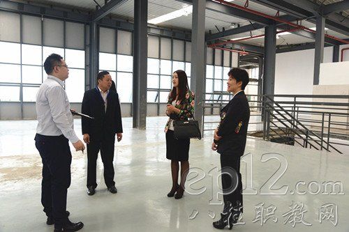 广西交通技师学院与中德诺浩教育投资公司开展项目合作洽谈会